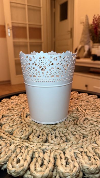 Osłonka doniczka biała ikea ażurowa