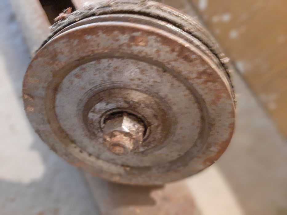 Продам приспособу для виготовлення сітки рябиці