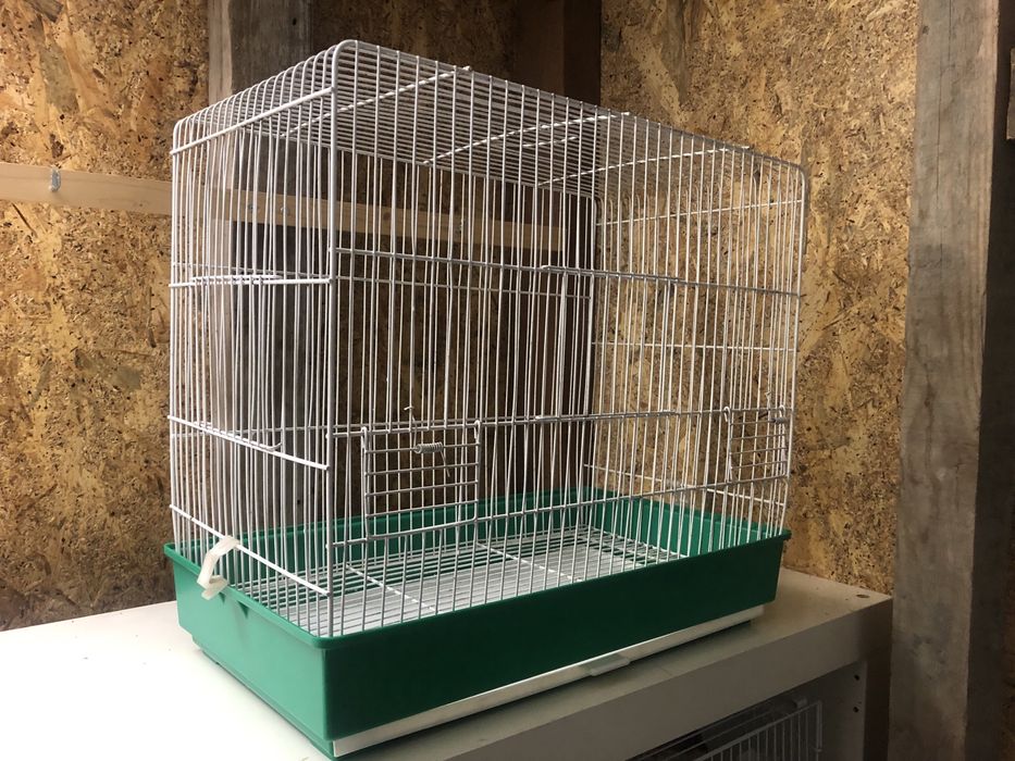 Vendo Gaiola passaros