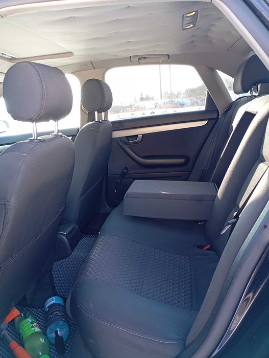 AUDI A4 8E  Автомат.