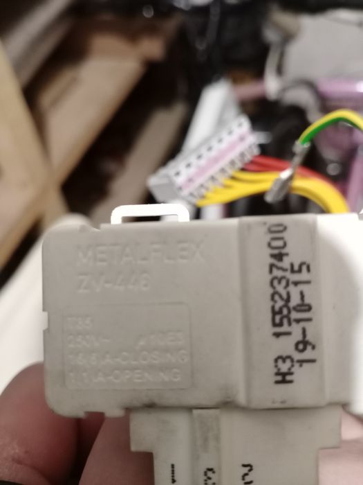 Запчасти к стиральной машине electrolux.