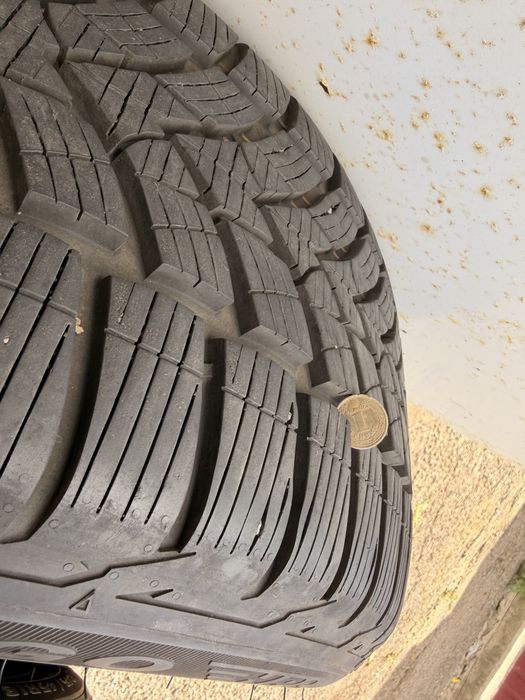 Зимові шини Debica Frigo HP2 245/45 R18 100V XL Чудовий стан
