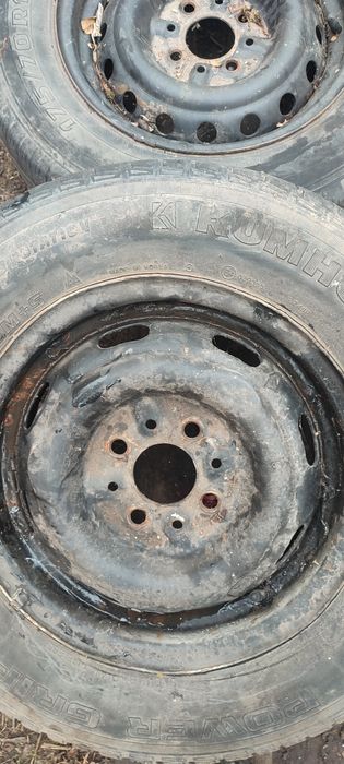 Продам диски з гумою ВАЗ R13 4*98 ЦІНА ЗА 4 ШТ.