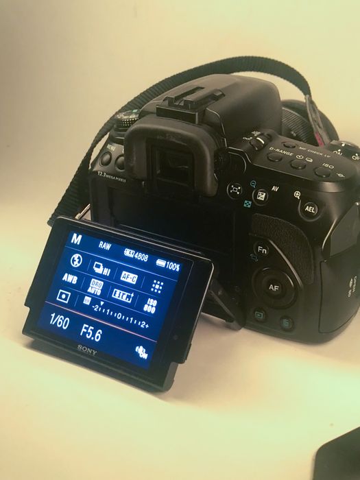 Sony α500 + Sony 18-55mm + torba + akcesoria