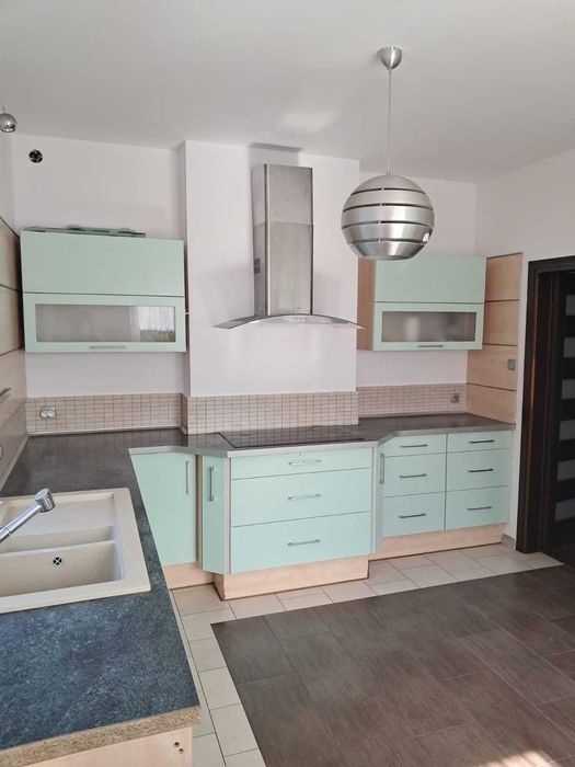 Bezpośrednio! Parterowy dom wolnostojący 143 m, w Grodzisku Maz.