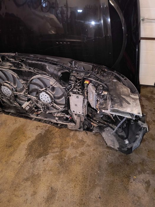 Przód kompletny Maska zderzak pas lampy  matrix Audi A6 C7 4g lift
