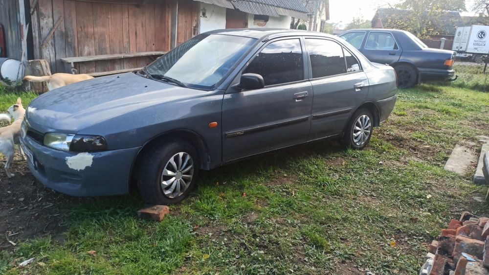 Mitsubishi lancer