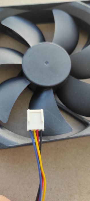 Кулер, вентилятор 120 мм Delta 12 v 0,8 A AFB1212SH: 250 грн ...