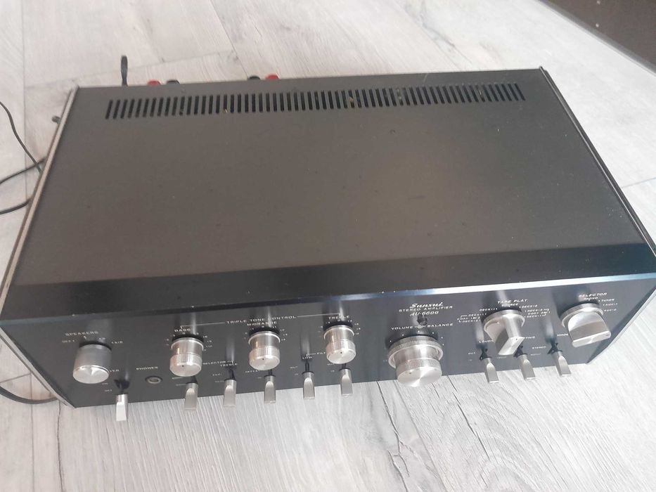 Wzmacniacz SANSUI AU-6600 Piękny stan