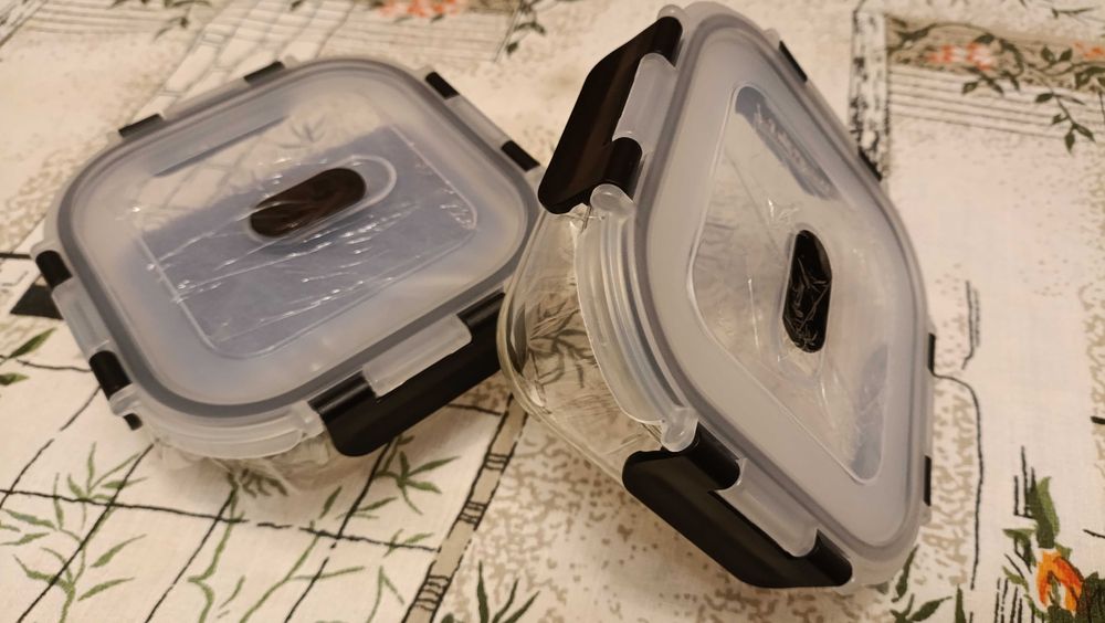 Набір з 2 скляних контейнерів ERUIV з герметичними кришками, 2 Х 520мл