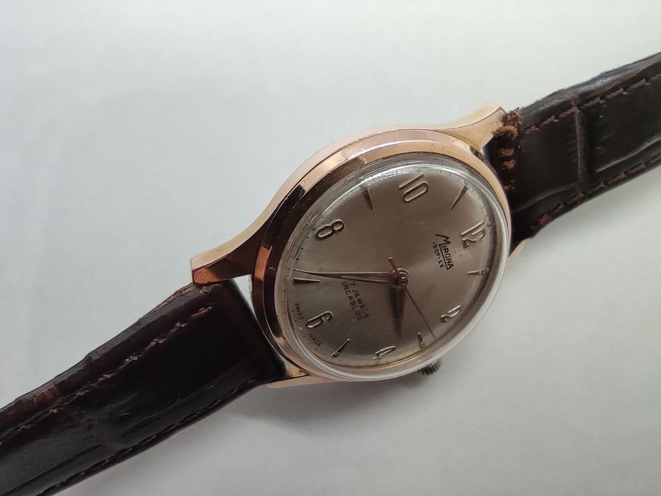 Zegarek Swiss vintage złocony