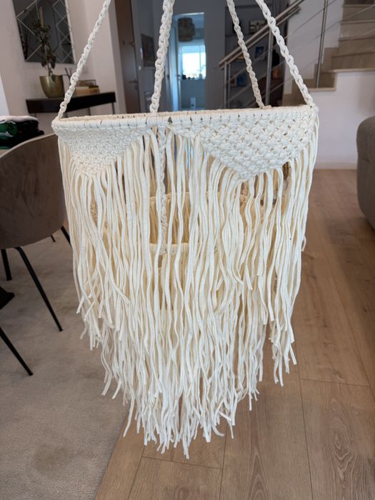 Duas medusas estilo macramé decorativas