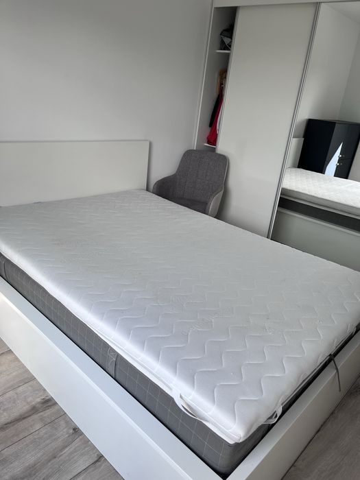 Topper utwardzajacy na materac  140 x 200 cm