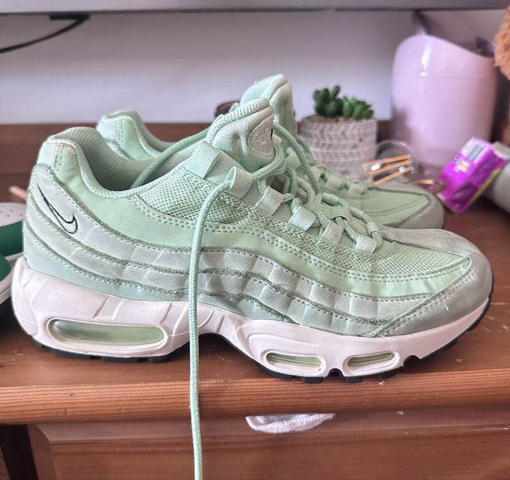 Nike Air novo verde