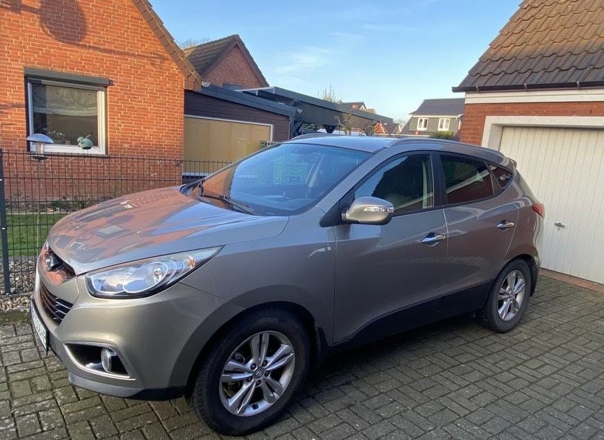 Hyunda IX35 2010 рік