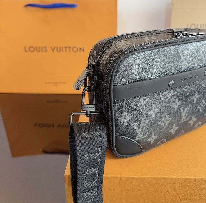 Мужская сумка  кроссбоди Louis Vuitton  барсетка сумка кроссбоді