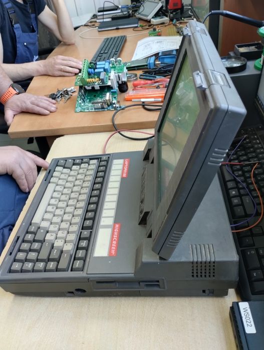 Ноутбук ретро для музею
