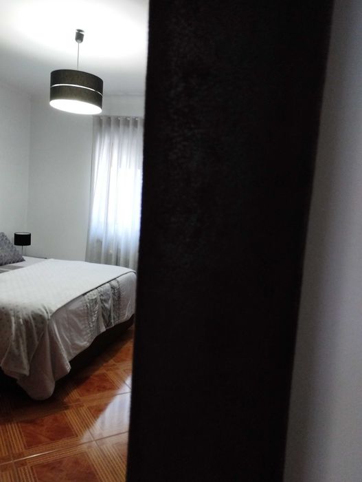 Espelho com orla em tecido castanho64741014860034122