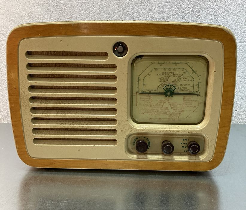 Radio lampowe Orion 217U