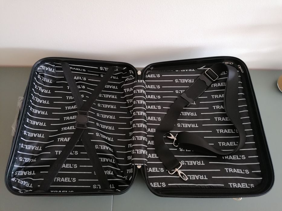 Necessaire de viagem