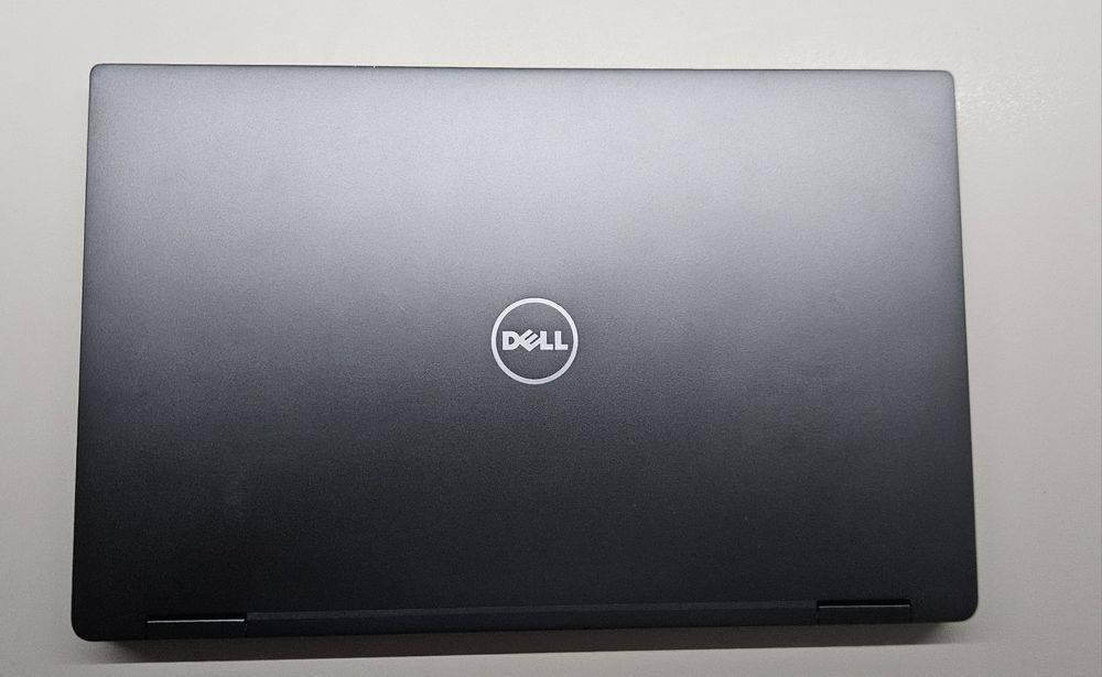 Dell XPS 13 9365 Intel Core i5-8200Y 8Gb RAM 256Gb SSD NVMe FullHD IPS