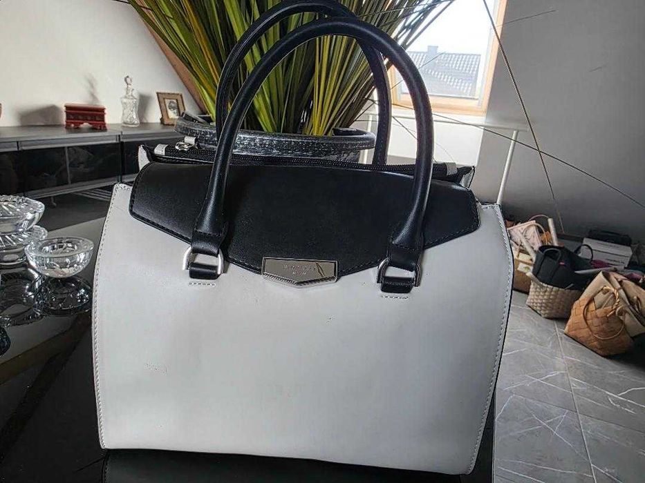 Torebka czarno-biała Fiorelli (shopper / kuferek) – NOWA