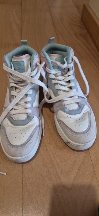 Sapatilhas lefties 38