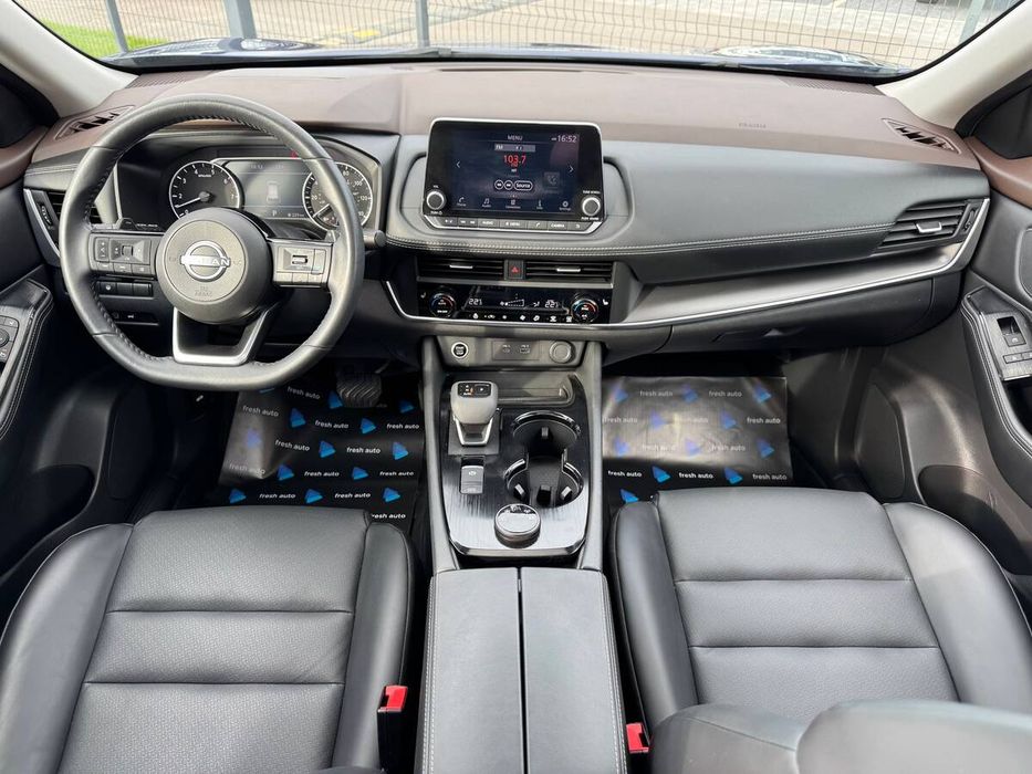 Nissan Rogue 2023 freshauto