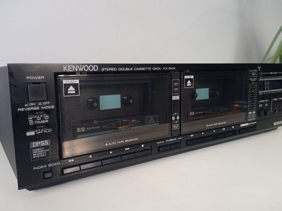 Deck Kenwood KX-94 W dwukieszeniowy.