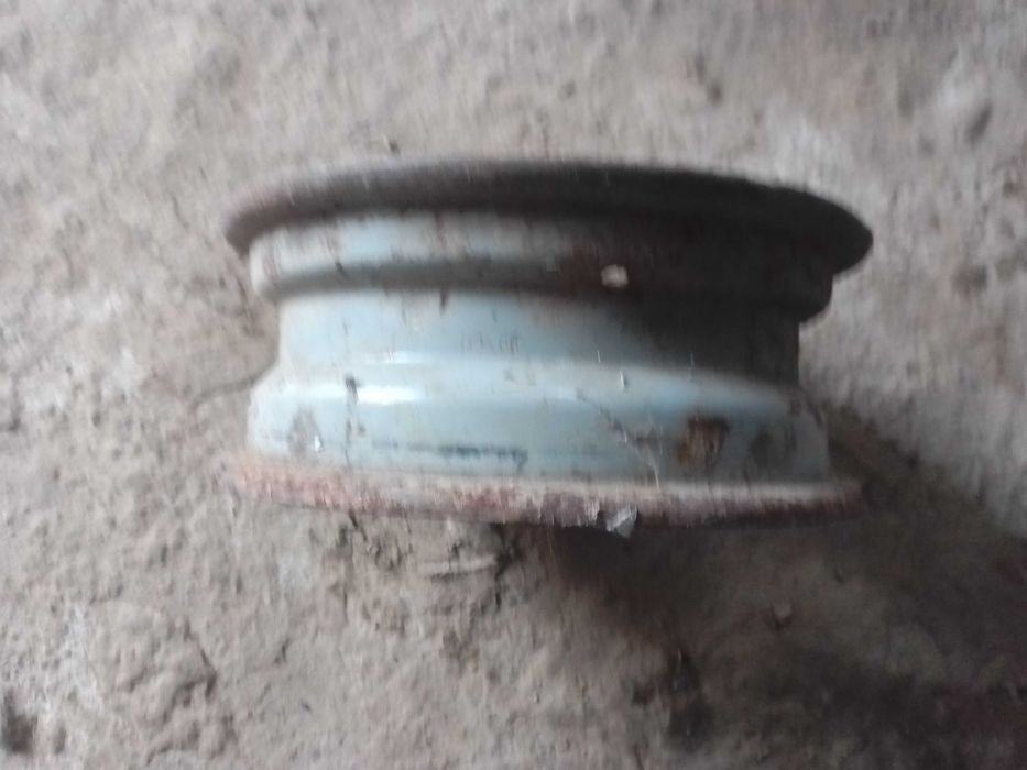 Продам диск ваз р 13