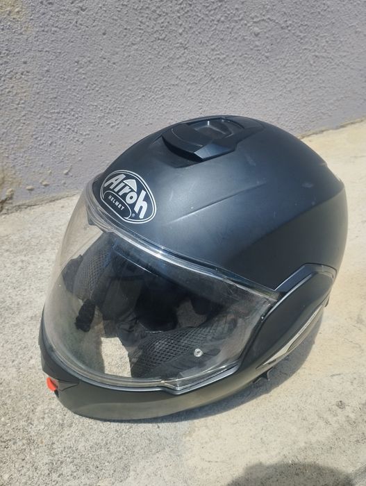 Capacete Airoh Tamanho M Semi-Novo