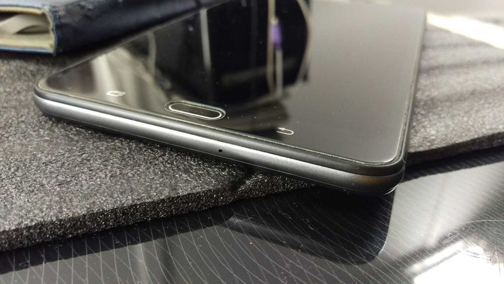 Планшет Samsung Galaxy Tab A6 8GB Black (SM-T285)