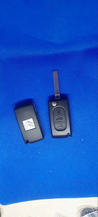 Chaves Citroën e Peugeot com Chip Placa Electrónica Lâmina Pilha Novas