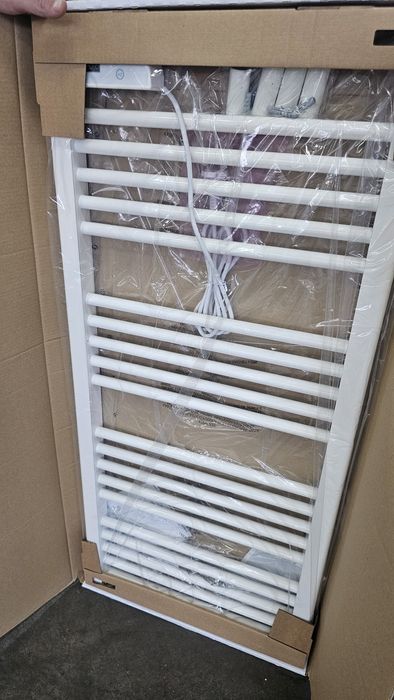 Toalheiro eletrico wc HJM Loren 750w