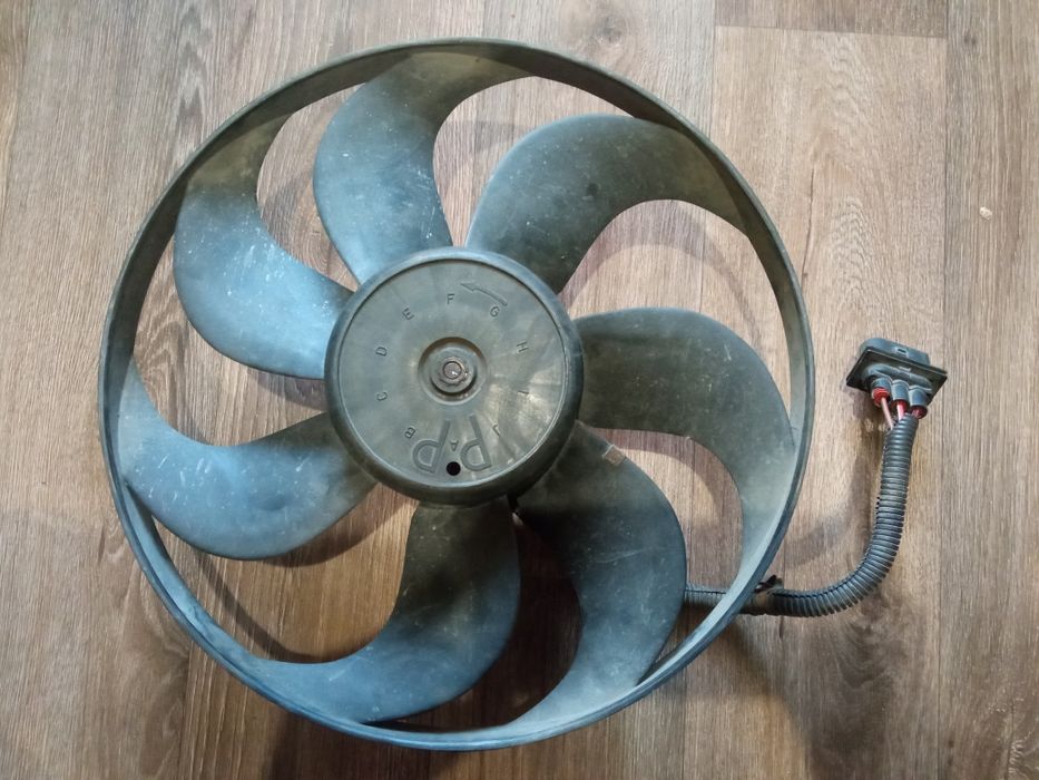 Продам вентилятор охолодження