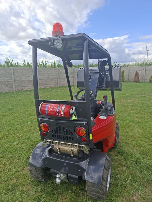 DM-140 Ładowarka kołowa 20 kW 350 kg LCD hydraulika 40 l/min
