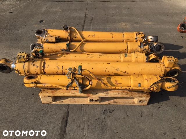 Siłowniki do maszyn budowlanych Liebherr Cat Komatsu Manitou i inne! Do ładowarek, koparek, koparko-ładowarek!