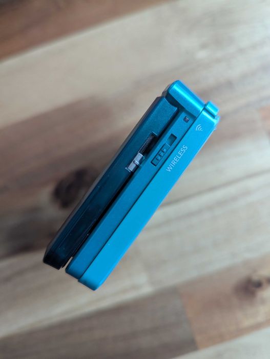 Nintendo 3DS Aqua Blue + Ładowarka sieciowa
