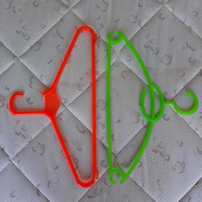 4 Cabides Fluorescentes Resistentes
