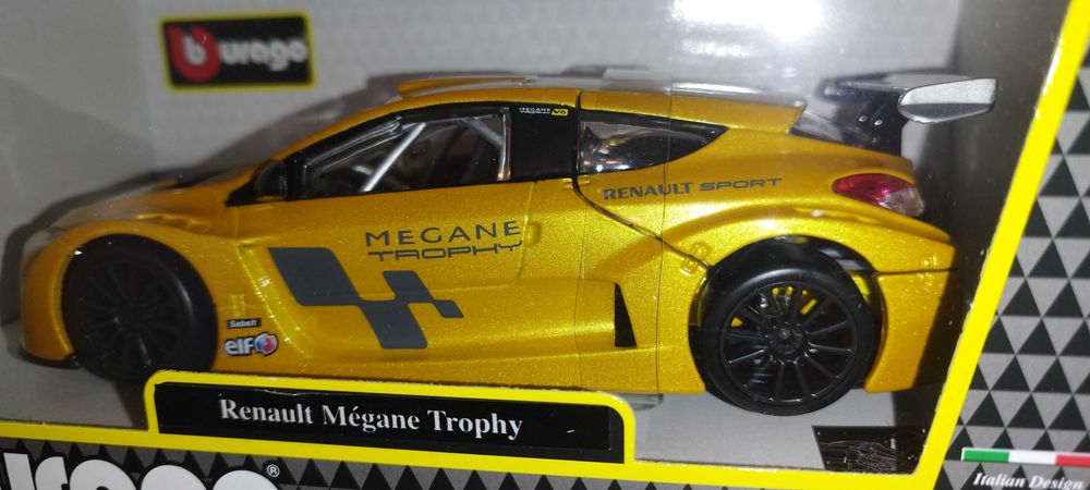 Bburago Renault Megane Trophy Met Yellow, skala 1:24.
