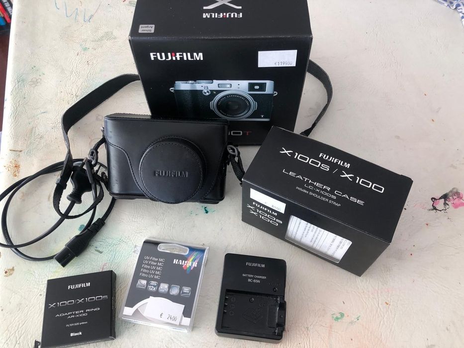Fujifilm X100T com lente conversão