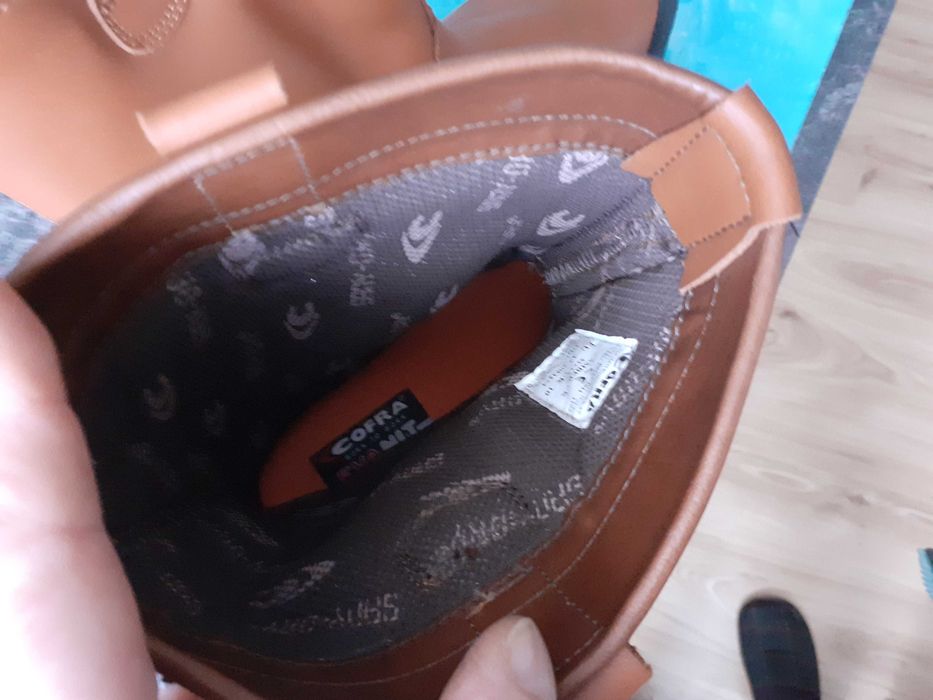 Buty wysokie nowe