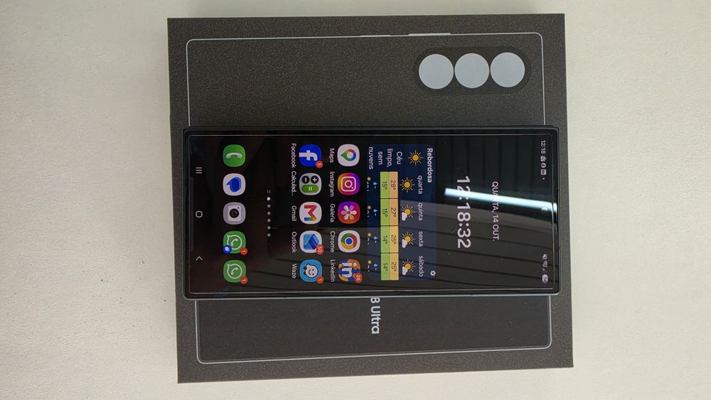 Vendo Samsung Z Fold 8 ultra 1TB
