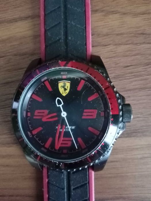 Relógio da Ferrari