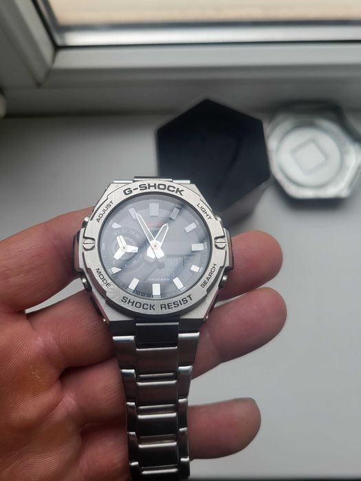 Casio G-SHOCK GST-B500D-1A гарний стан офіційно куплен в Україні