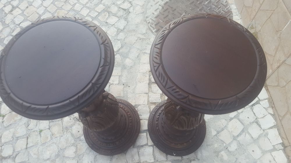 2 colunas em madeira de artesanato