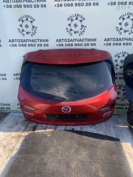 Задня кришка багажнтка ляда мазда 3
