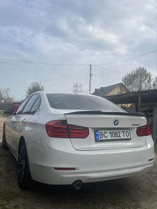 бмв f30 318d 2013