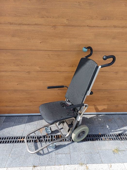 Schodołaz kroczący ATT c-max - WYPRZEDAŻ OSTATNIA SZTUKA!!!