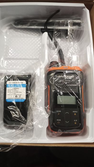 Transceptor Baofeng  BF-UV12